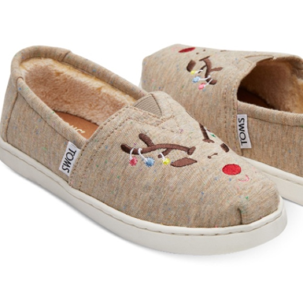 NWT TOMS Embroidered Reindeer Classic Slip Ons - Picture 2 of 4